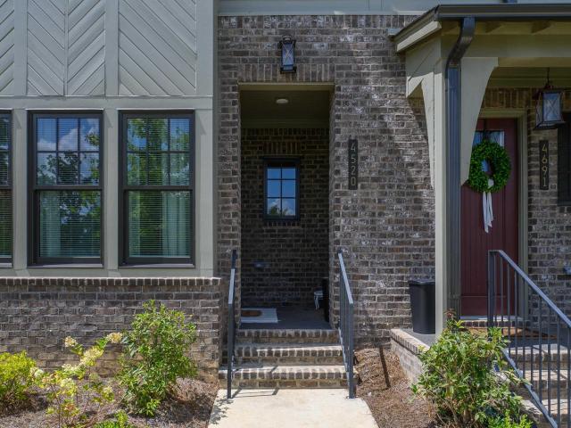 Townhouse for sale in Hoover, Alabama