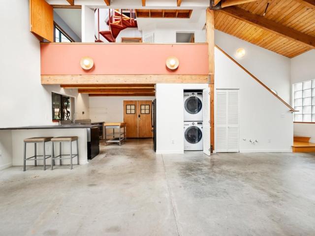 Condo for sale in Emeryville