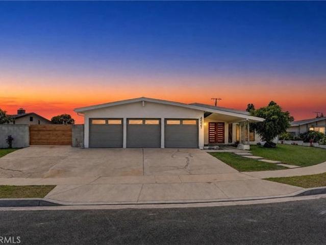 House for sale in La Mirada, California
