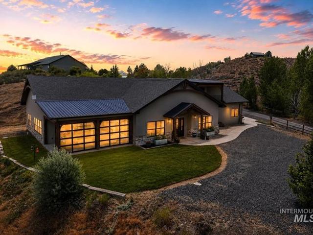 House for sale in Buhl, Idaho