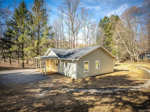 House for sale in Millerton, New York