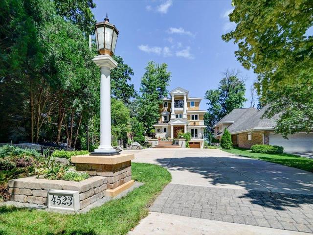 House for sale in Monona, Wisconsin