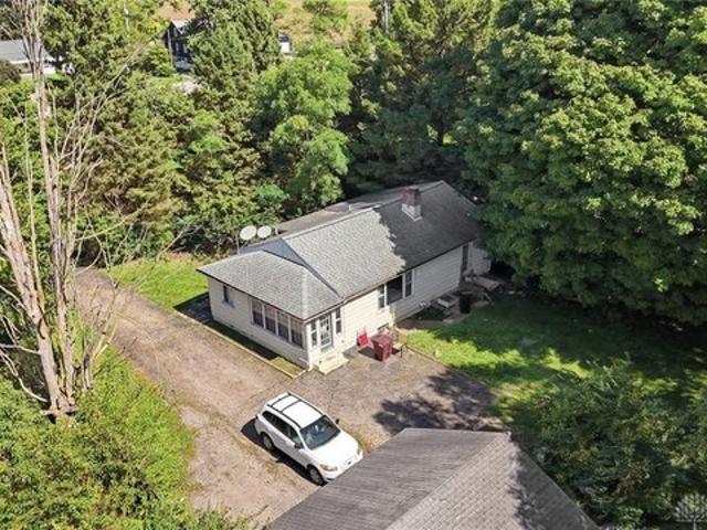 House for sale in Springfield, Clark County