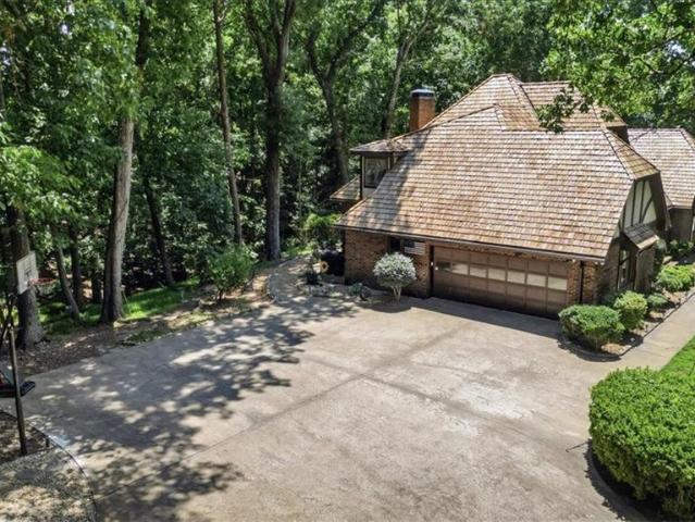 House for sale in Oakwood, Georgia