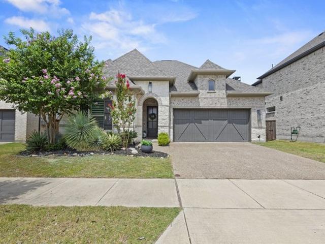 House for sale in Carrollton, Texas