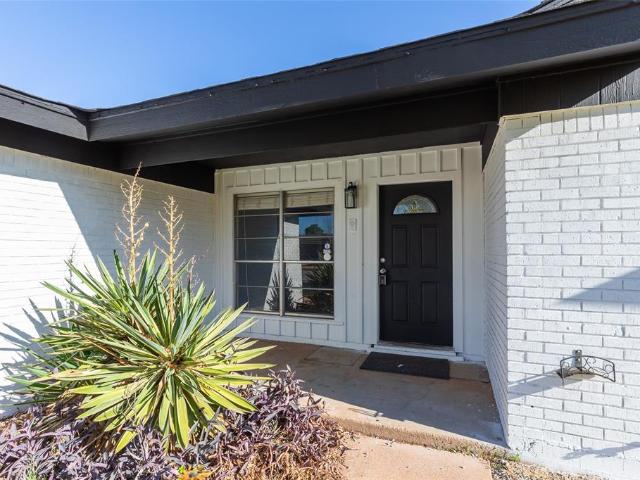 House for sale in Taylor, Texas