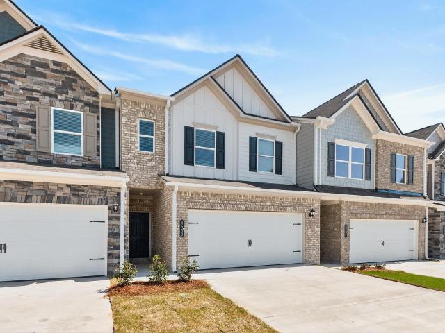 Townhouse for sale in Fultondale, Alabama