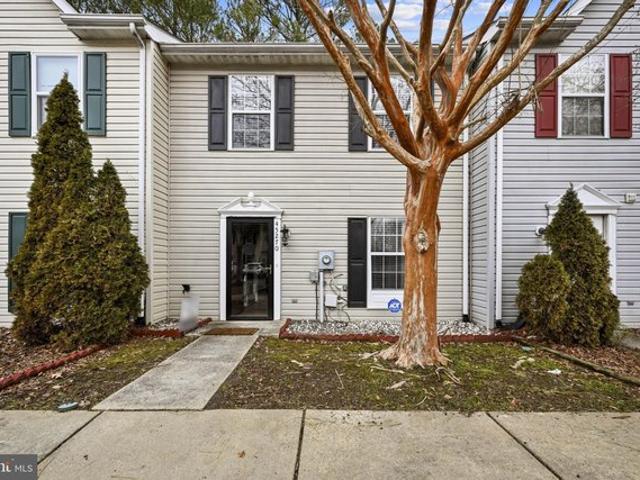 Townhouse for sale in California, Maryland