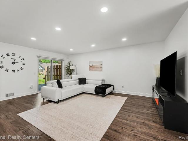 Condo for sale in Michigan