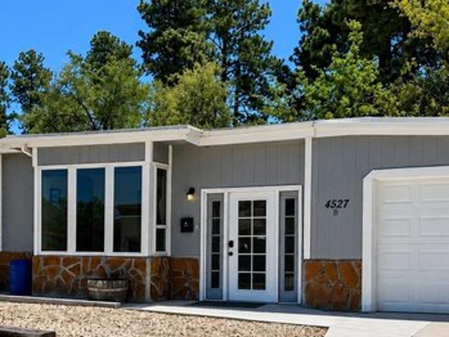 House for sale in Los Alamos, New Mexico
