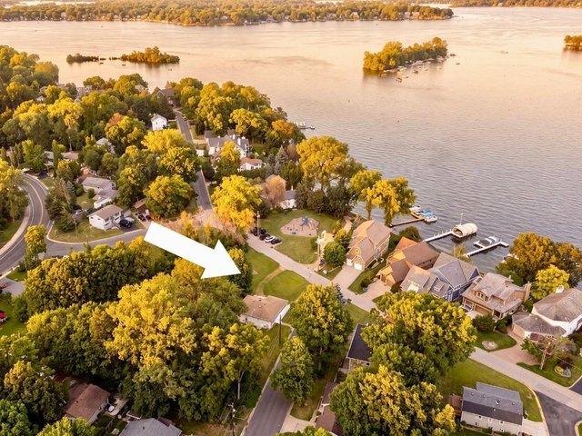 House for sale in Hennepin, Minnesota