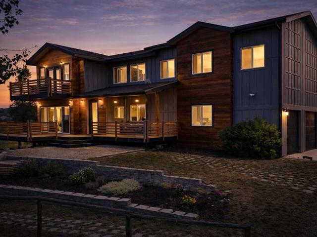 House for sale in Ravalli, Montana