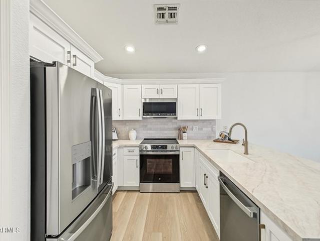 House for sale in Trilogy at Power Ranch, Gilbert