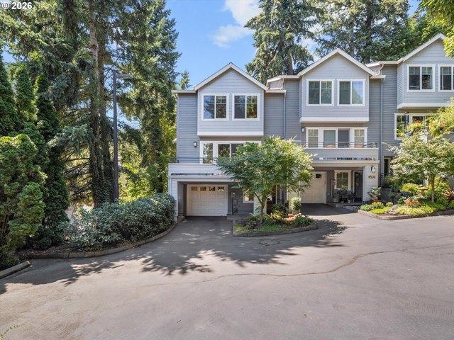 Condo for sale in Oregonia