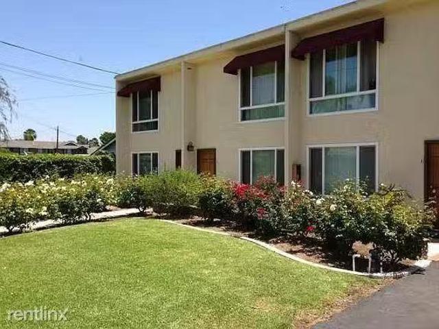 Condo for rent in Costa Mesa