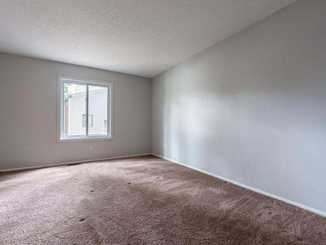 Townhouse for sale in Hennepin, Minnesota
