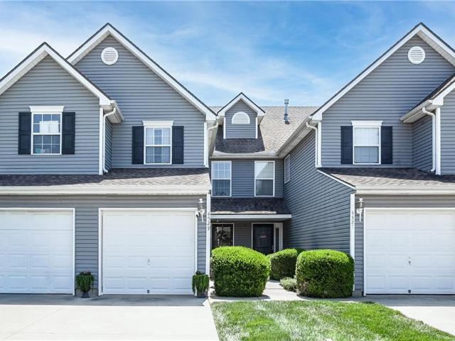 Townhouse for sale in Kansas City, Missouri