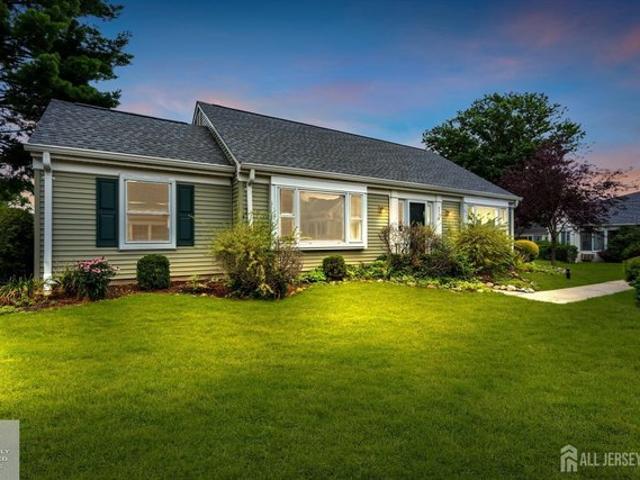 House for sale in Cedar Knolls, New Jersey