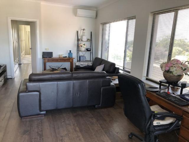 Apartment for rent in Cambridge, Western Australia