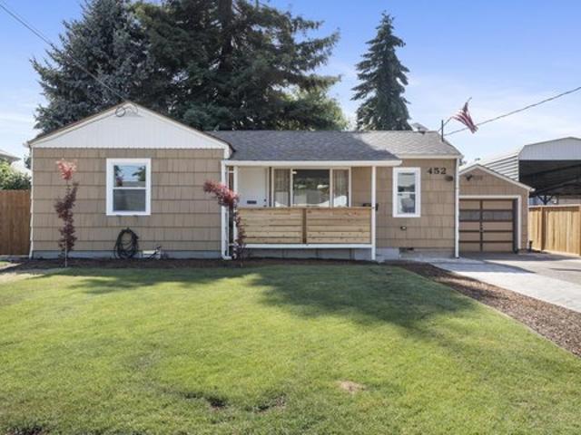 House for sale in Oregonia