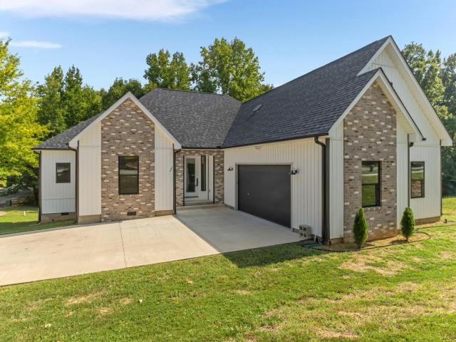 House for sale in Montgomery Lake At Timm Creek, Roebuck
