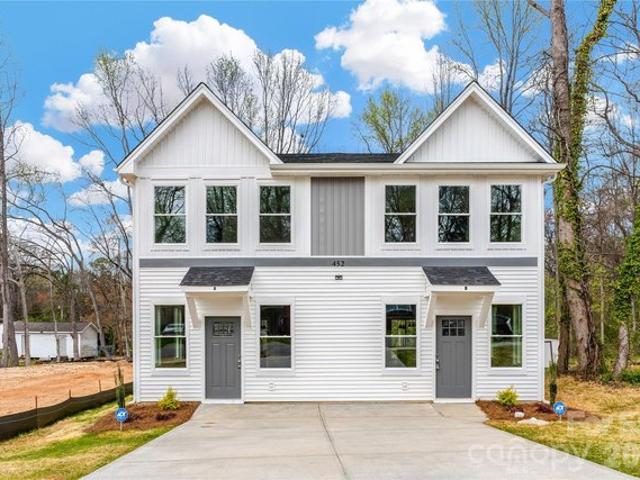 House for sale in Charlotte, Mecklenburg County