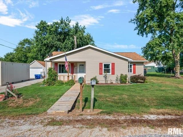 House for sale in Palmyra, Illinois