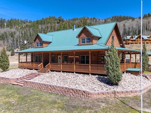 House for sale in Red River, New Mexico