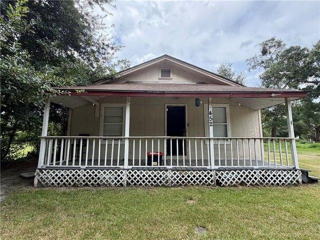 House for sale in Chickasaw, Alabama