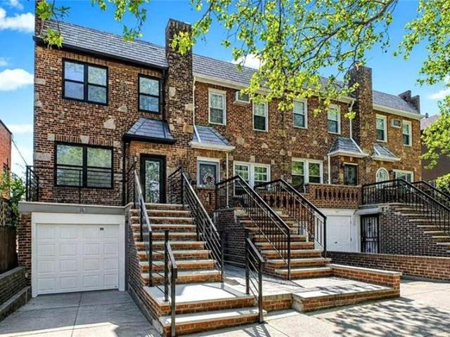 House for sale in Arverne, New York