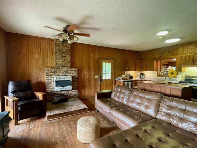 House for sale in Ark