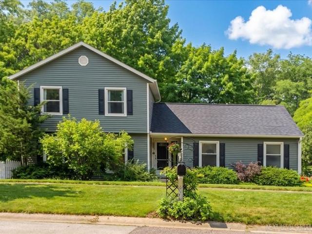 House for sale in Geneva, Illinois