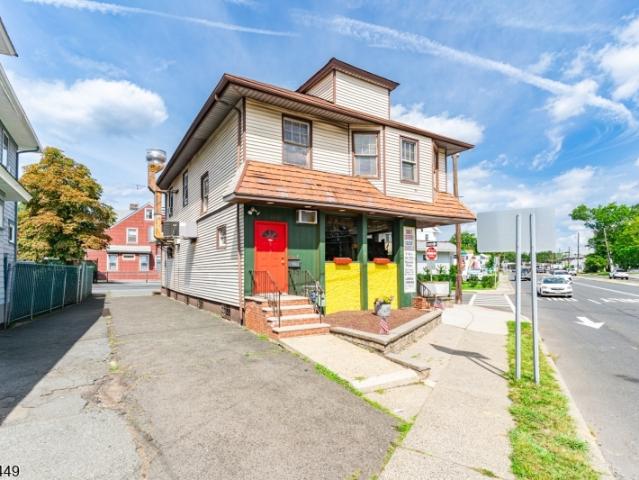 House for sale in Elizabeth, Union County