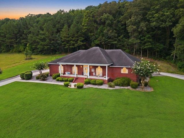 House for sale in Somerville, Alabama