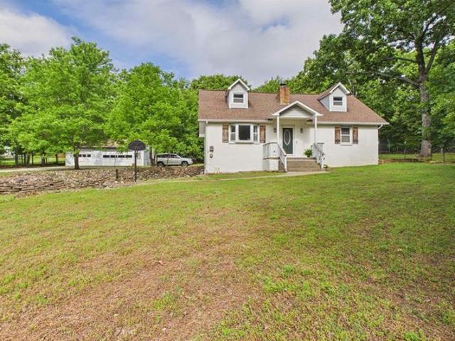 House for sale in Ark