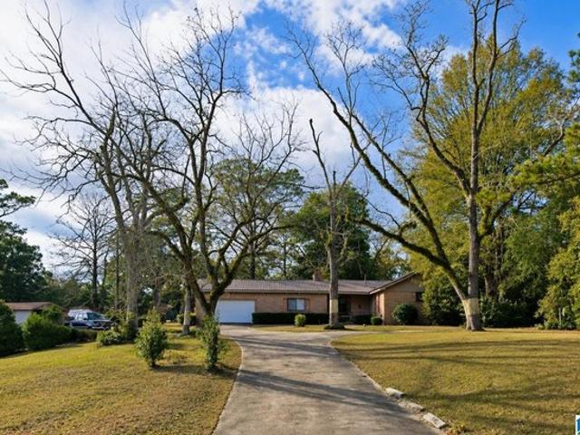House for sale in Monroeville, Alabama