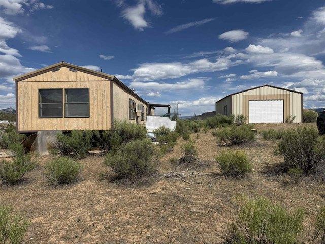 House for sale in De Beque, Colorado