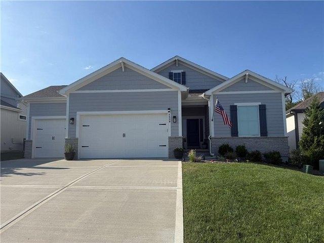 House for sale in Riverside, Missouri