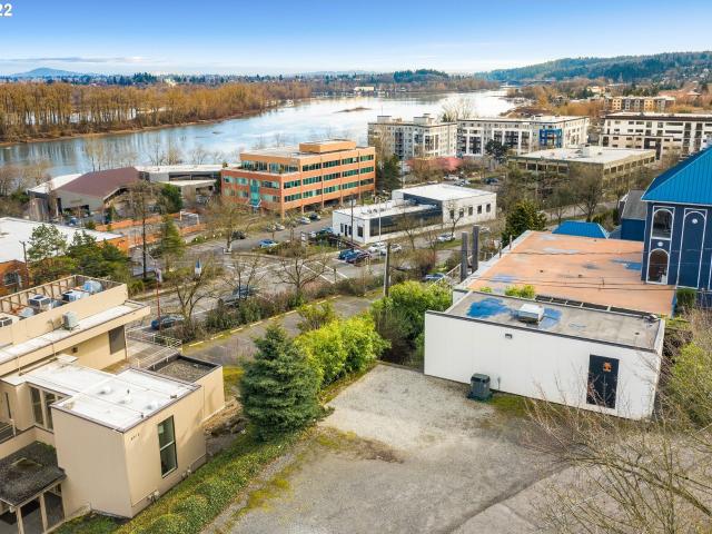 Commercial for sale in Oregonia