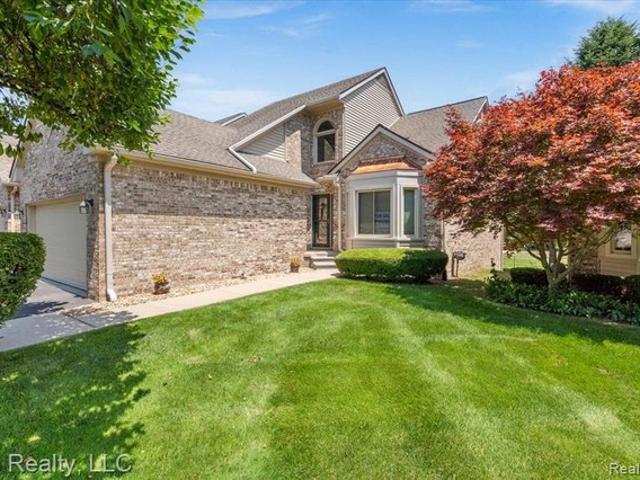 Condo for sale in Plymouth, Michigan