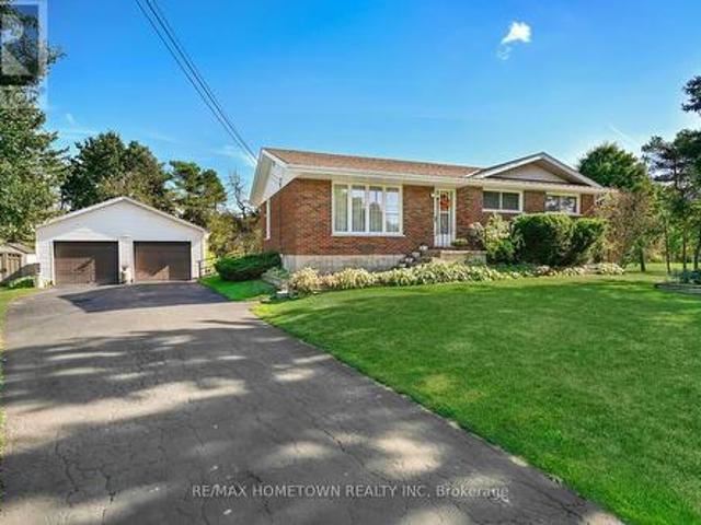 House for sale in Elizabethtown, Ontario