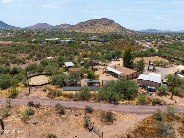 House for sale in New River, Arizona