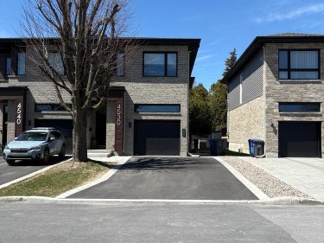 Property for rent in Longueuil, Quebec