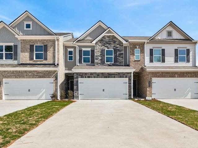 Townhouse for sale in Fultondale, Alabama