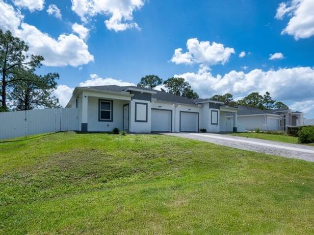 House for sale in Lehigh Acres