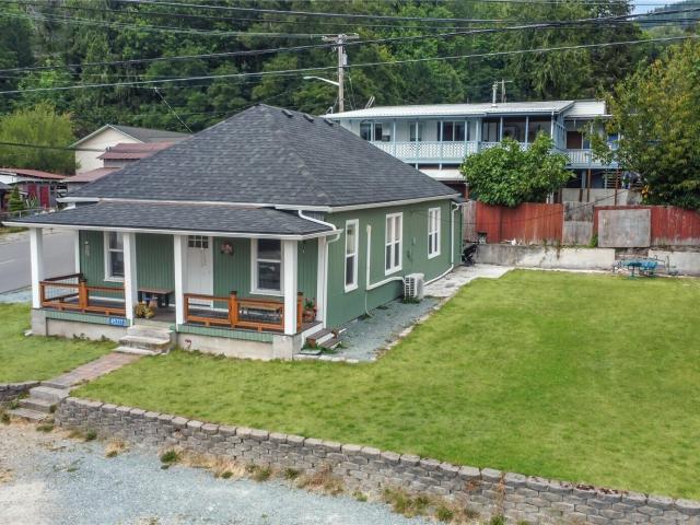 House for sale in Concrete, Washington