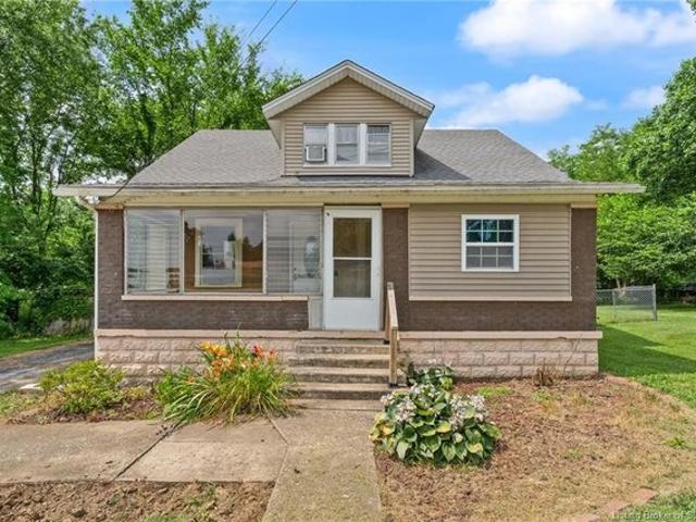 House for sale in Taswell, Indiana