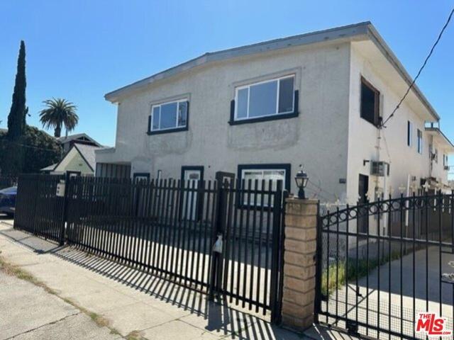 House for sale in Canoga Park, California
