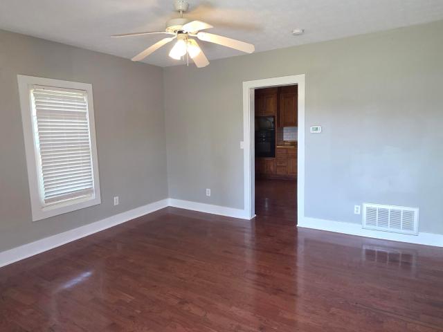 House for sale in Hendron, Paducah