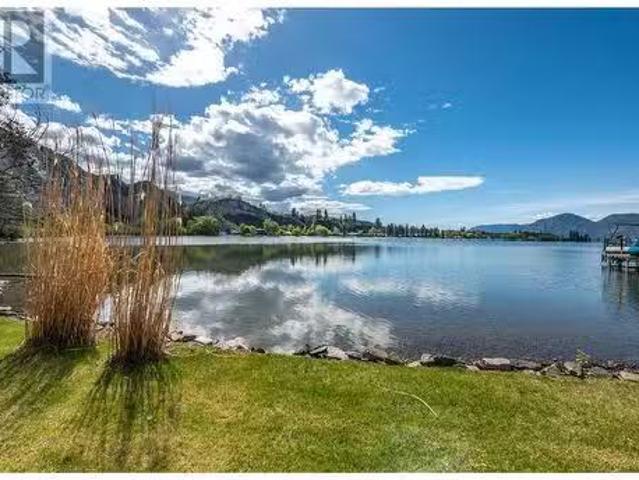 House for sale in Naramata, British Columbia